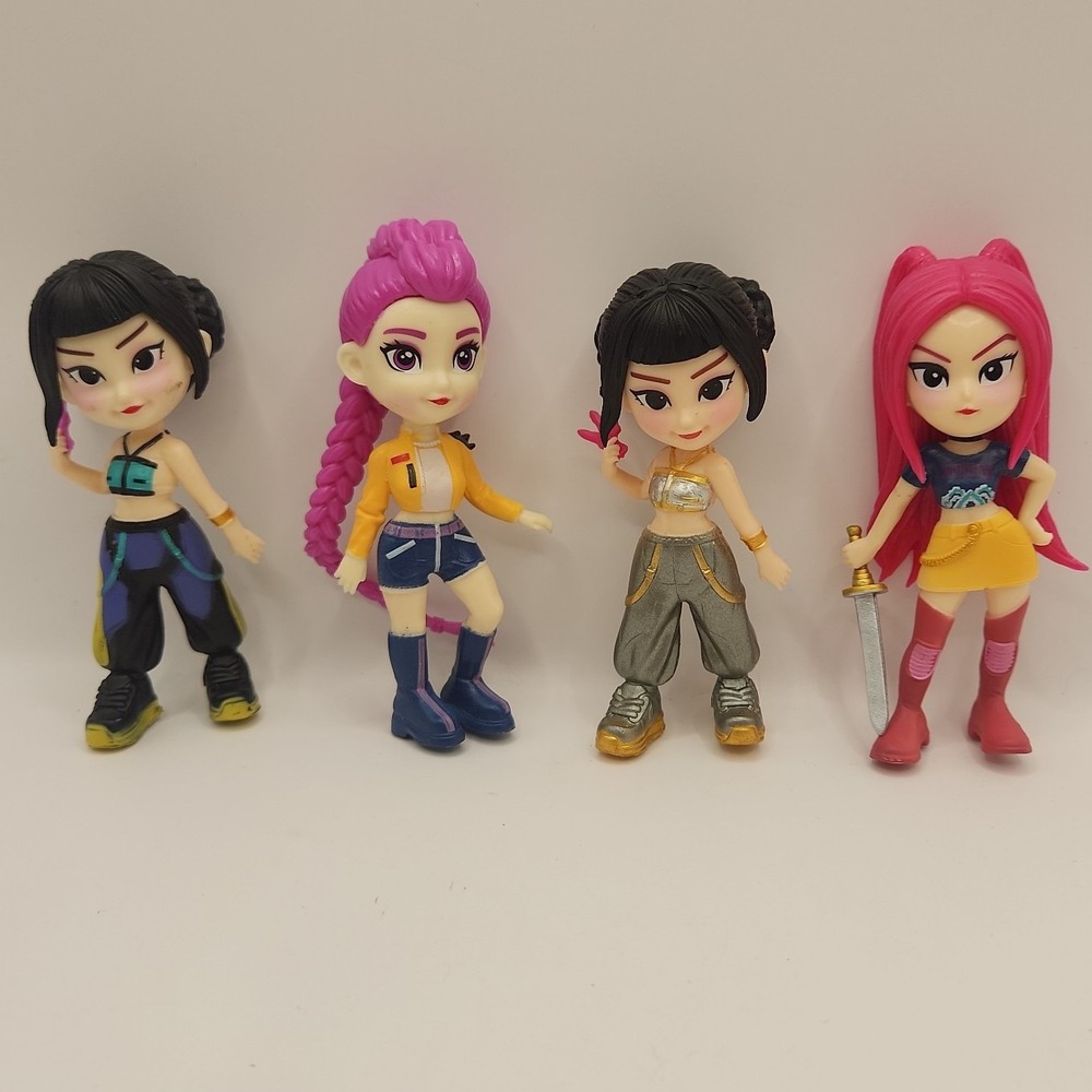 K-Pop Demon Hunters 4" Figures Lot Of 4